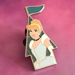 Cinderella castle Disney pin from Disney Princess castle set